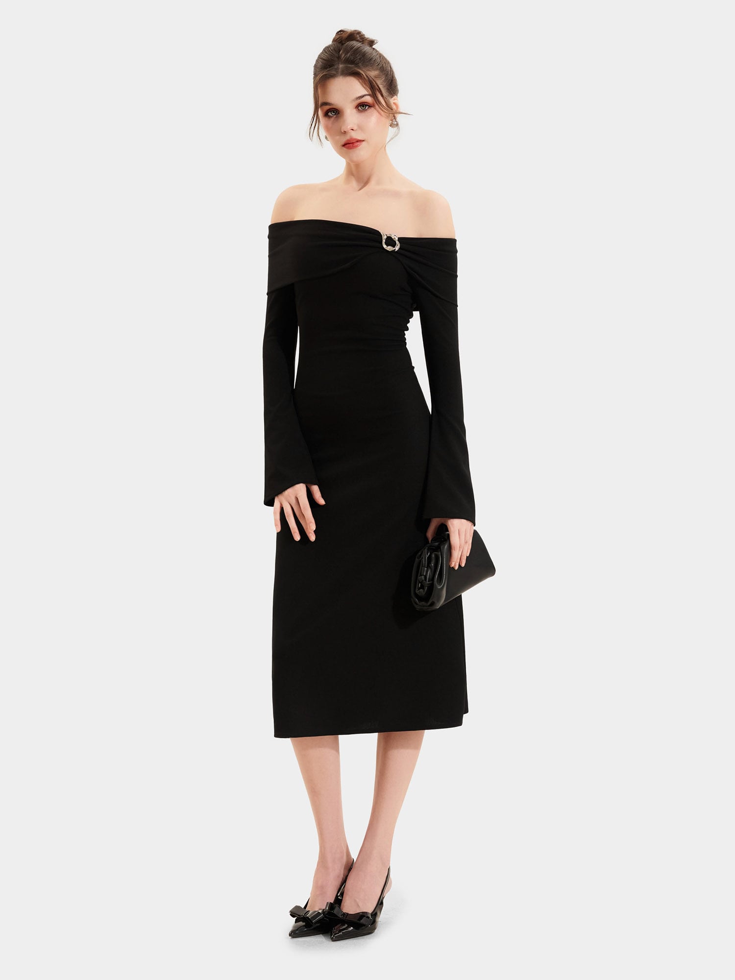 Đầm midi form ôm tay dài bẹt vai đính khoen