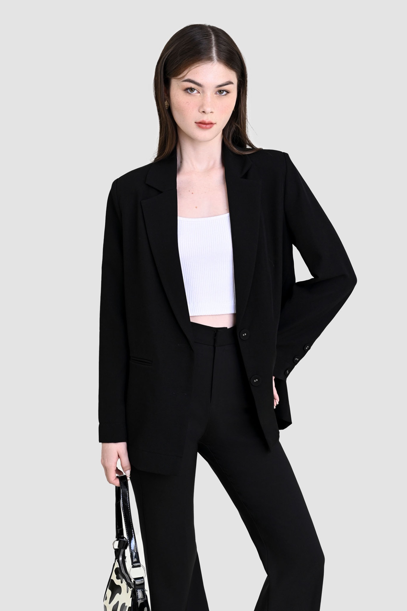 Áo blazer cơ bản form relaxed