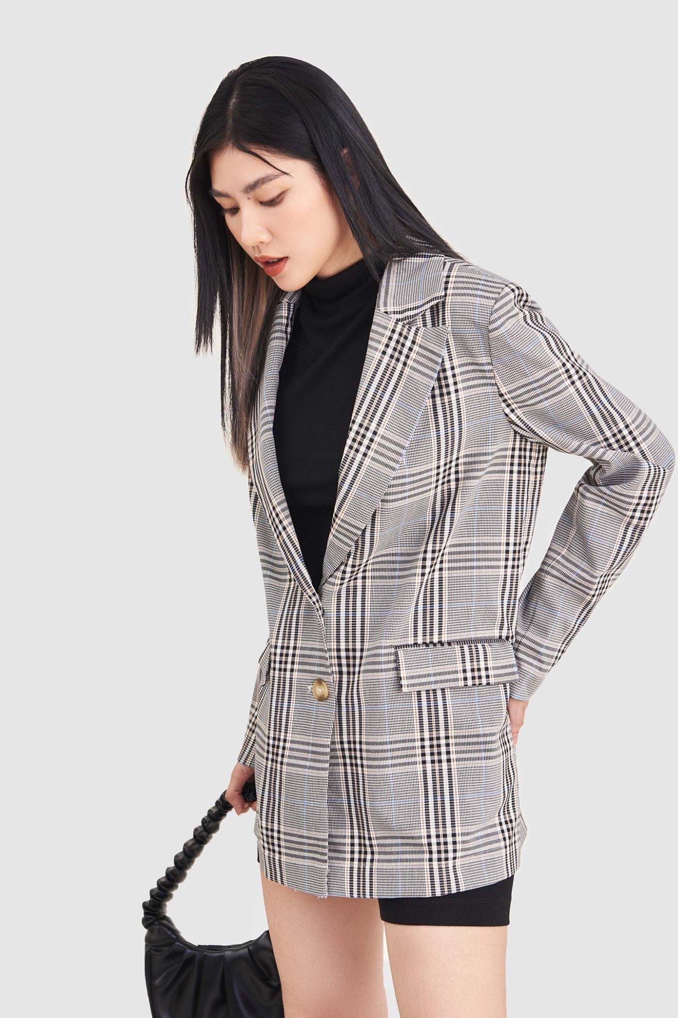  Áo khoác blazer oversized họa tiết ca rô 