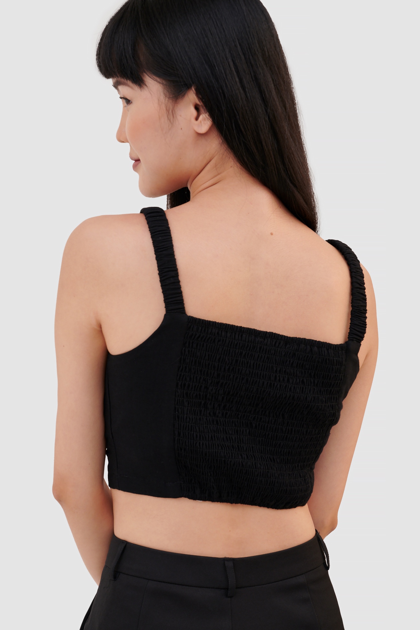 Áo croptop 2 dây smocking lưng