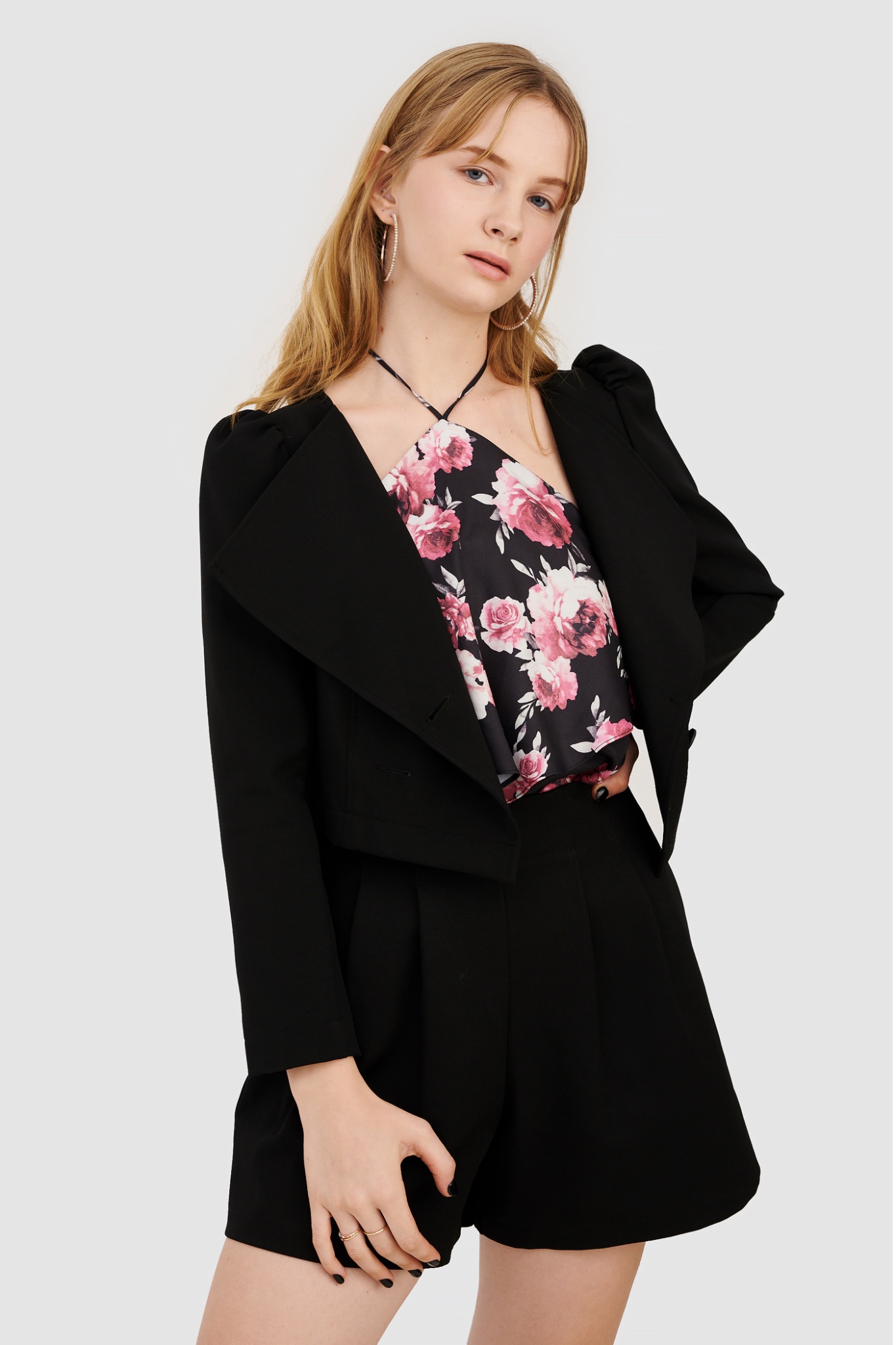 Áo vest crop 4 nút