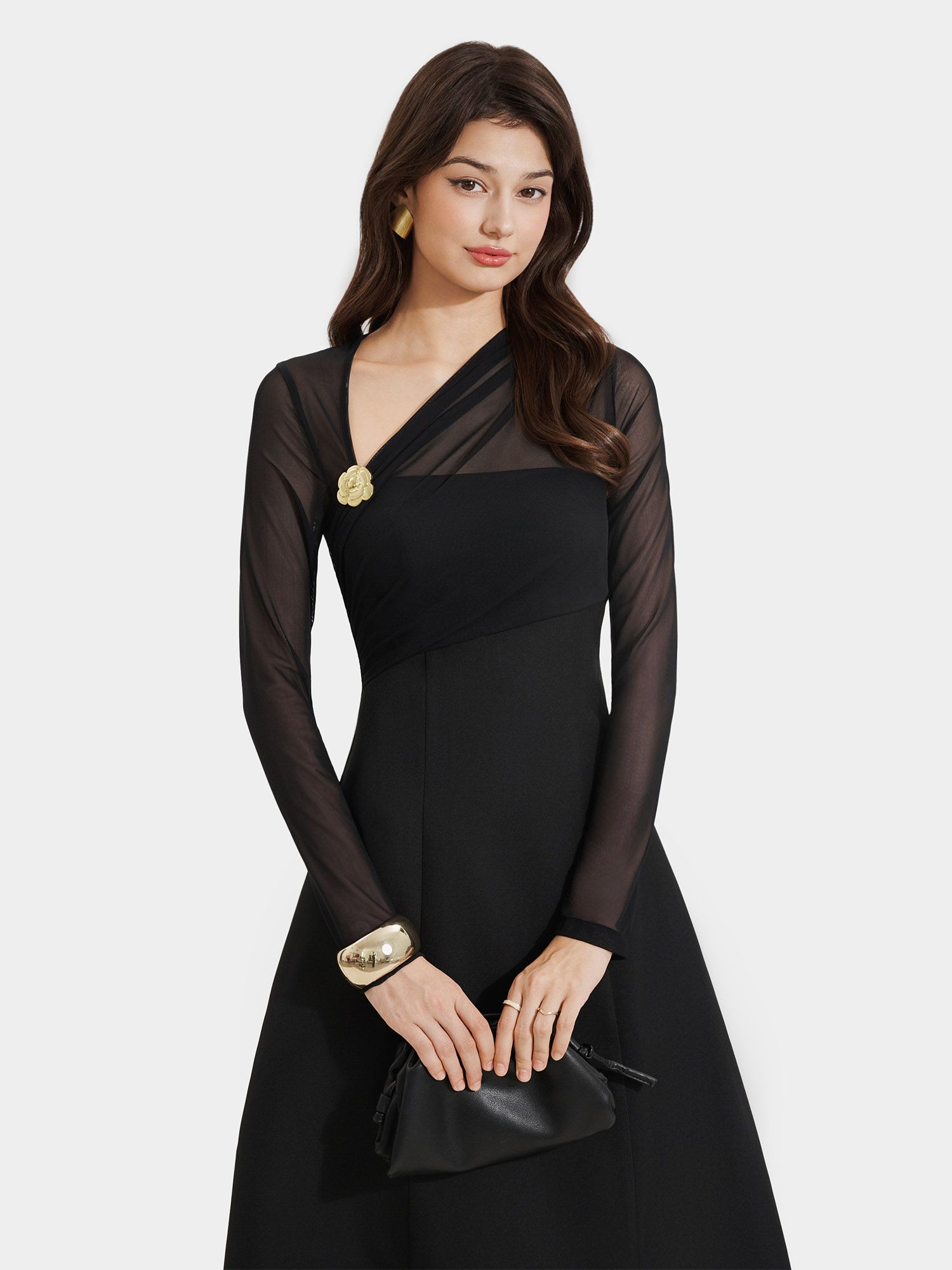  Đầm midi form A tay dài phối lưới thun cài hoa 