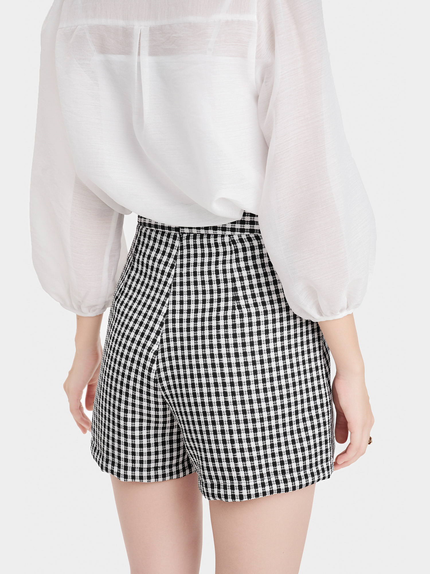 Váy quần vải bố xẻ trước 2 túi phối viền