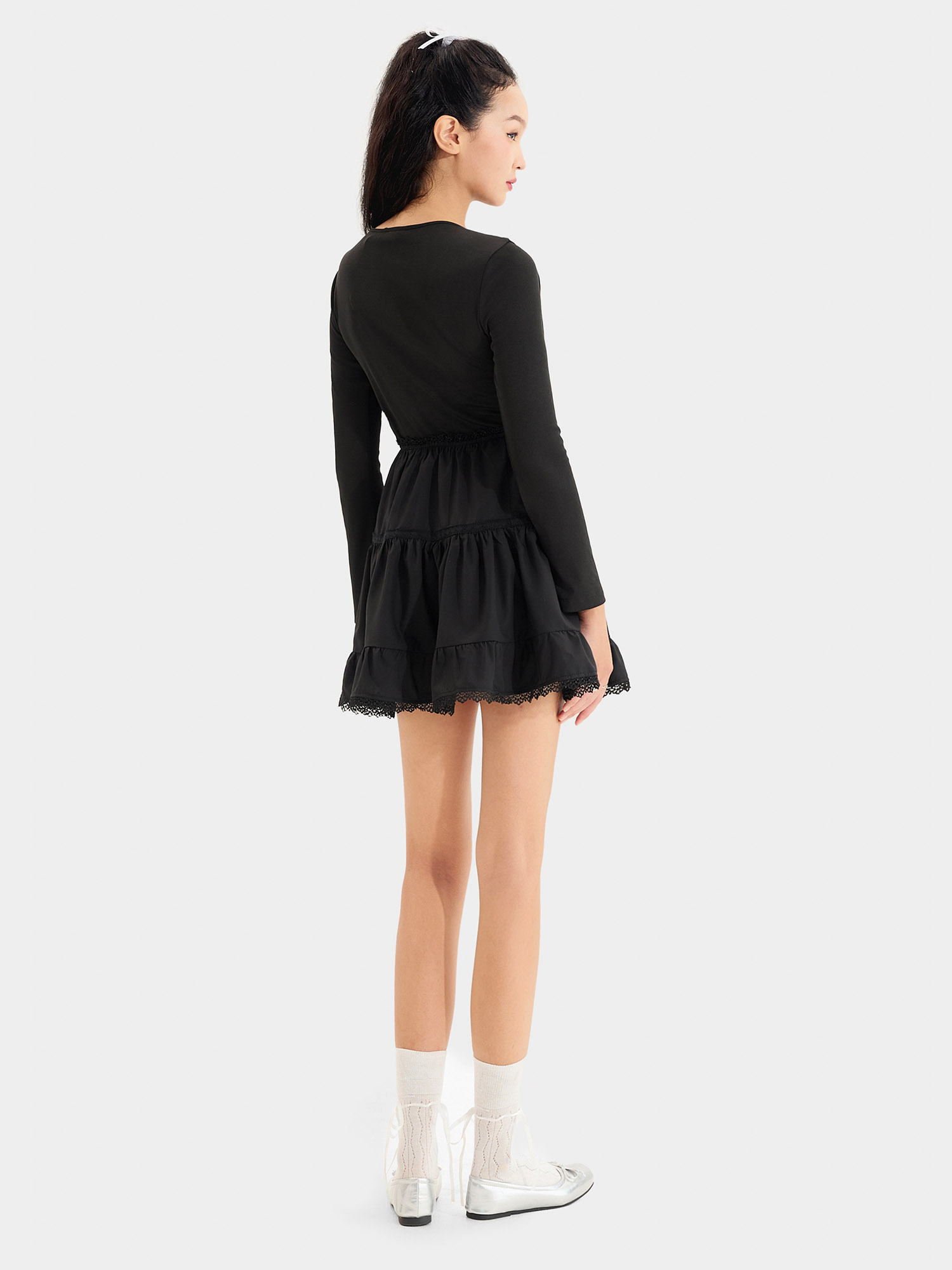 Váy mini form A phối ren