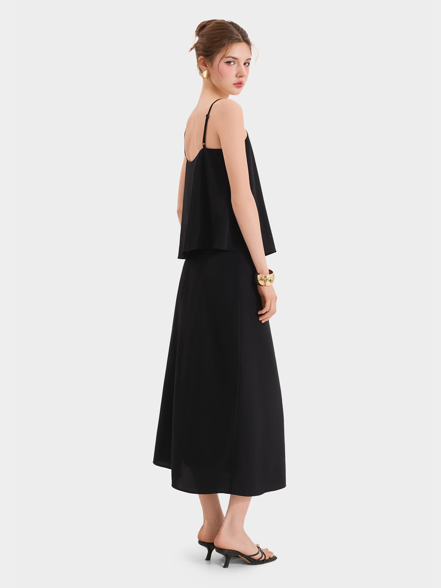 Váy midi trơn form A