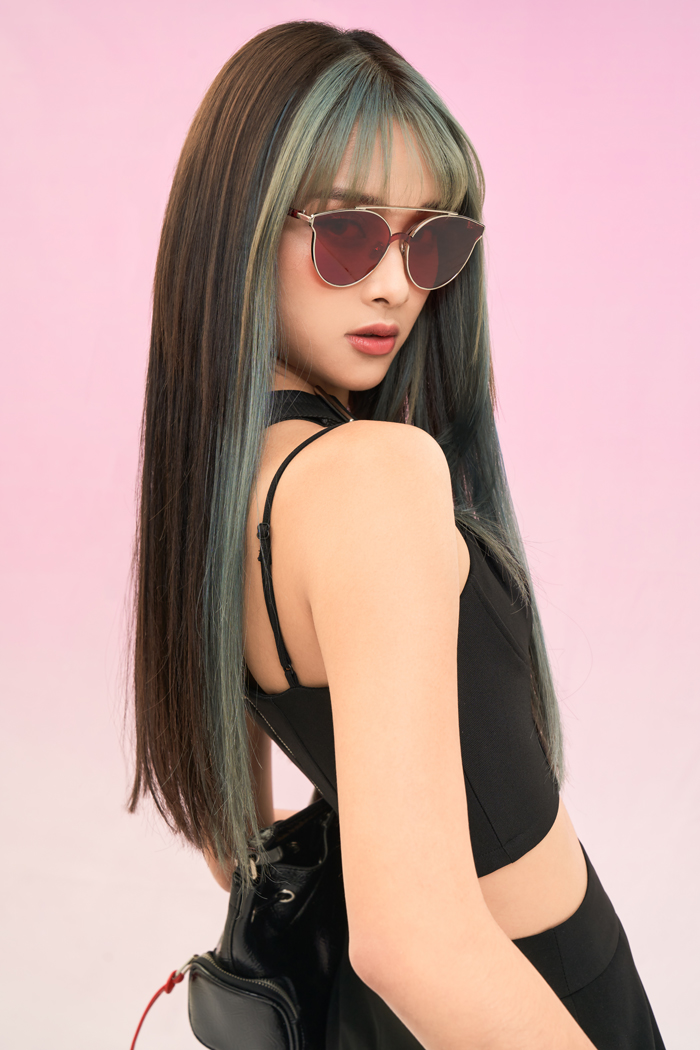 Áo crop top 2 dây cúp ngực