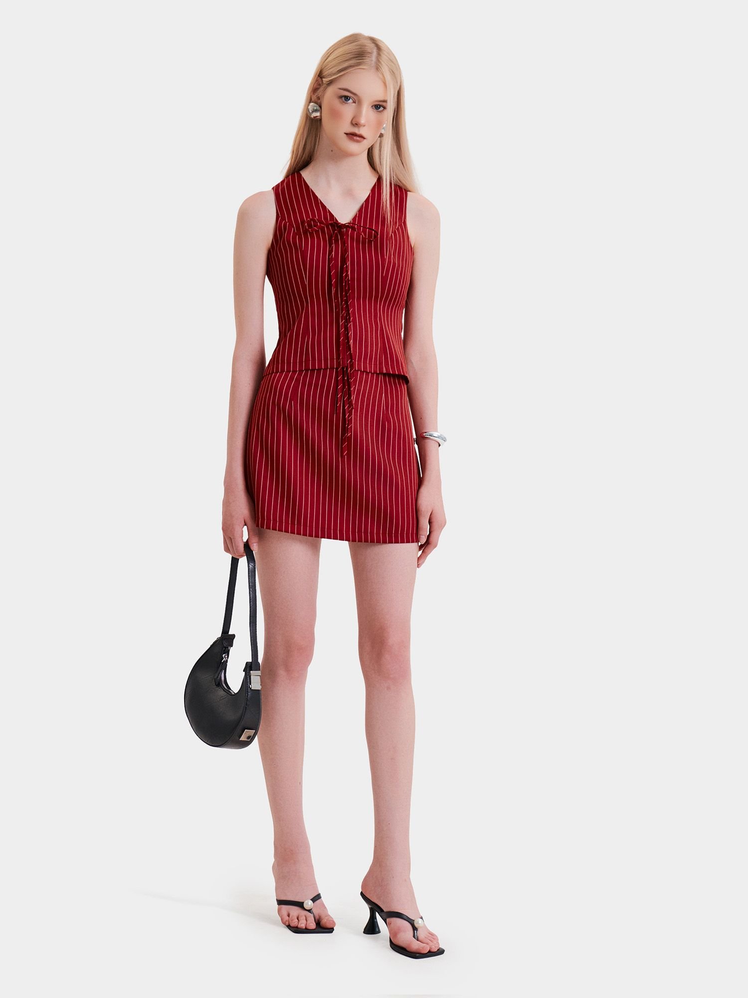 Váy skort cơ bản kẻ sọc 