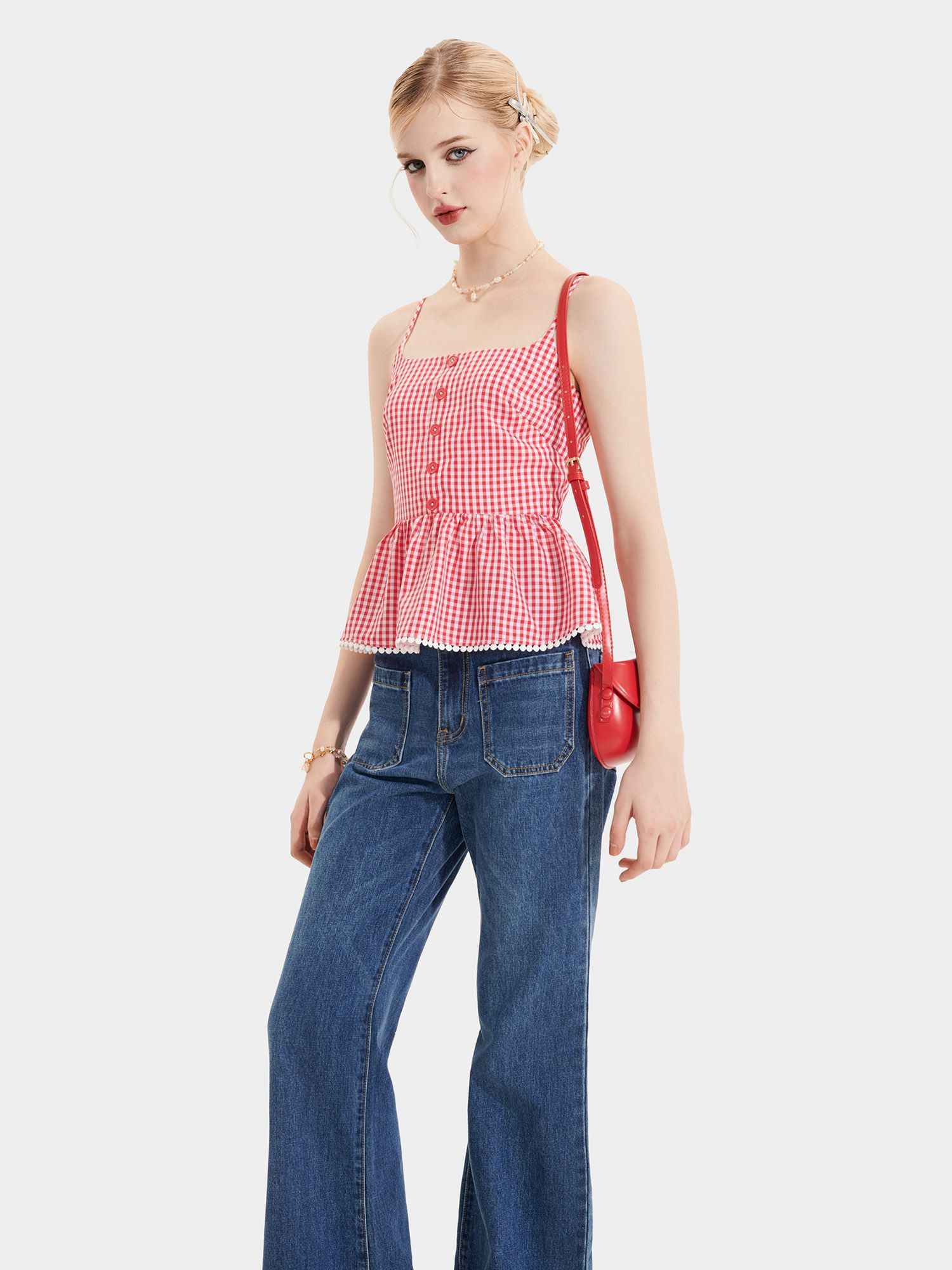  Áo 2 dây caro đính hàng nút phối ren 