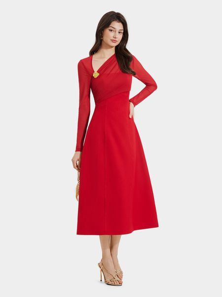  Đầm midi form A tay dài phối lưới thun cài hoa 