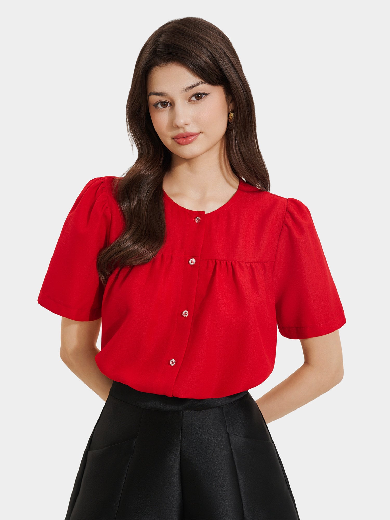 Áo cổ tròn nhún ngực tay phồng đính nút