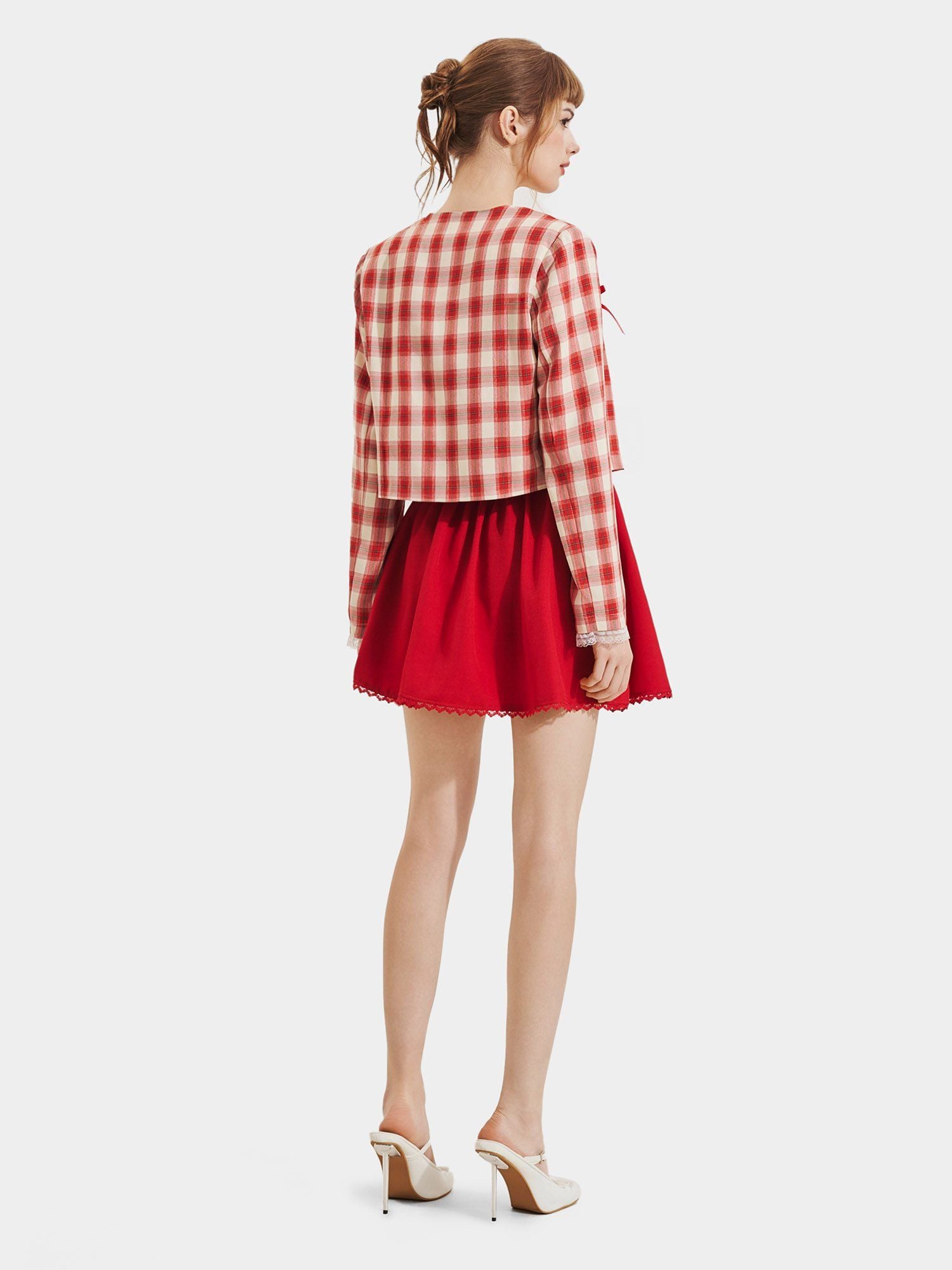  Váy mini form A lai phối ren 