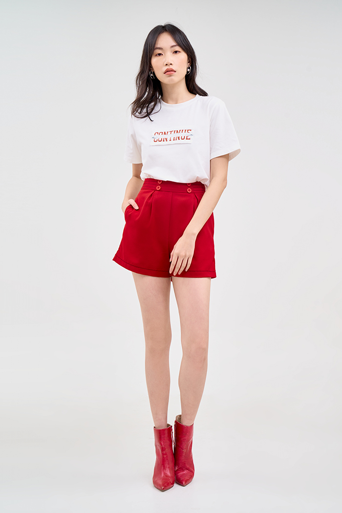 Quần short 4 nút diễu chỉ nỗi