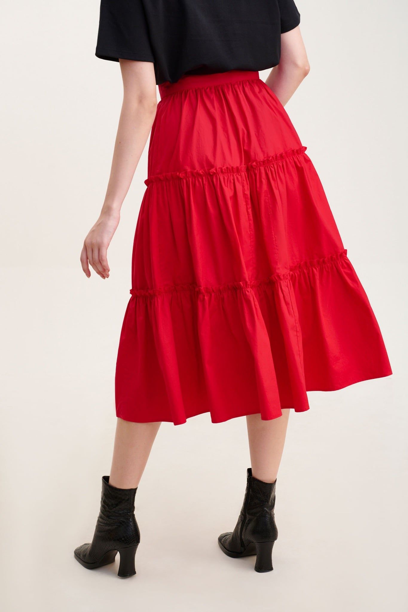  Váy midi cotton 3 tầng 
