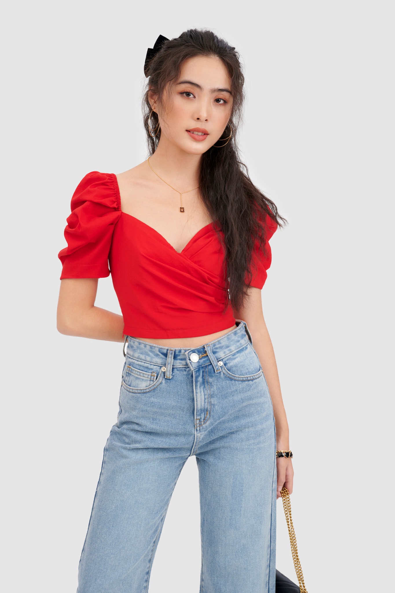 Áo crop smocking lưng cổ tim