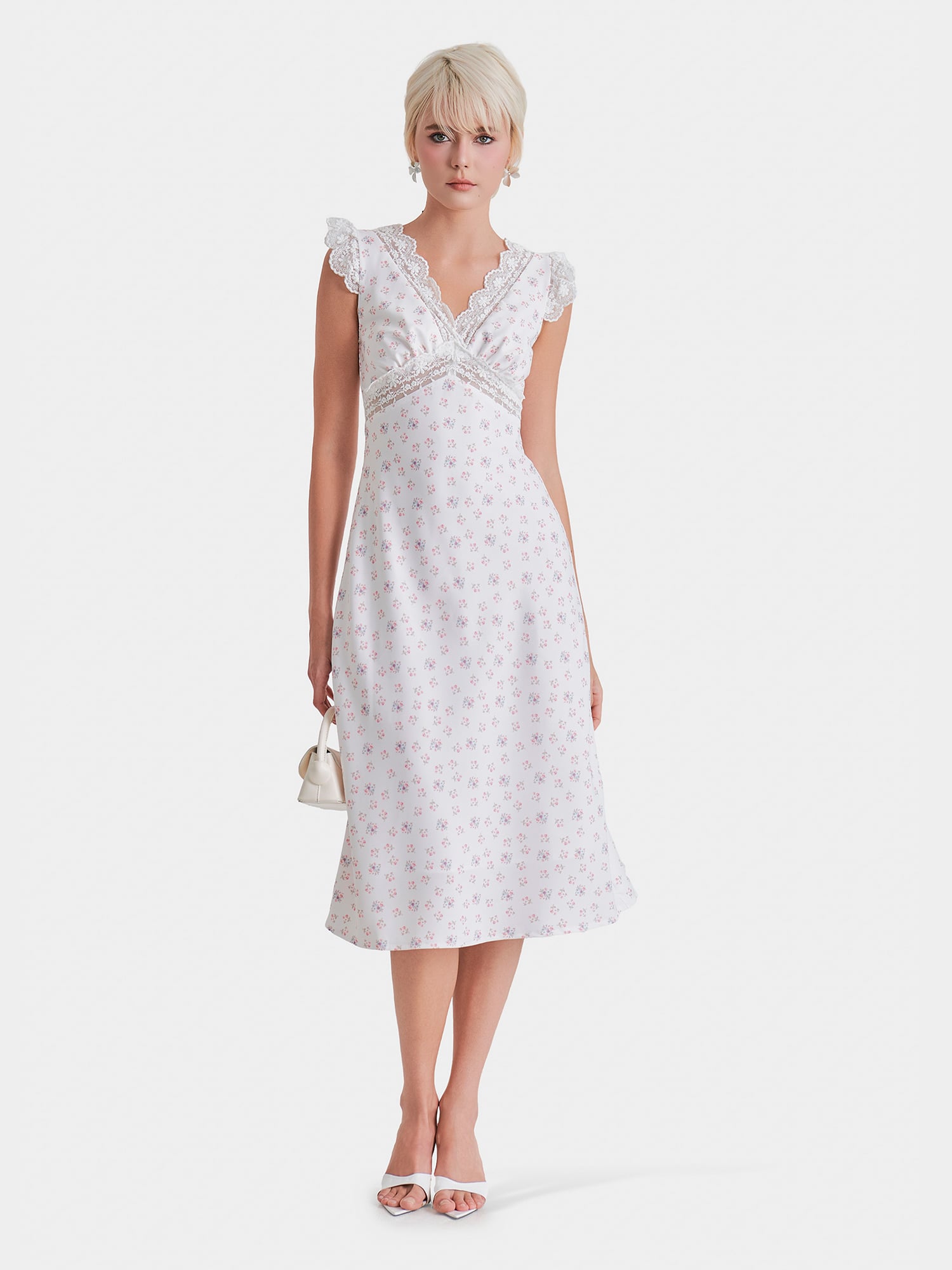 Đầm midi họa tiết hoa cổ V phối ren