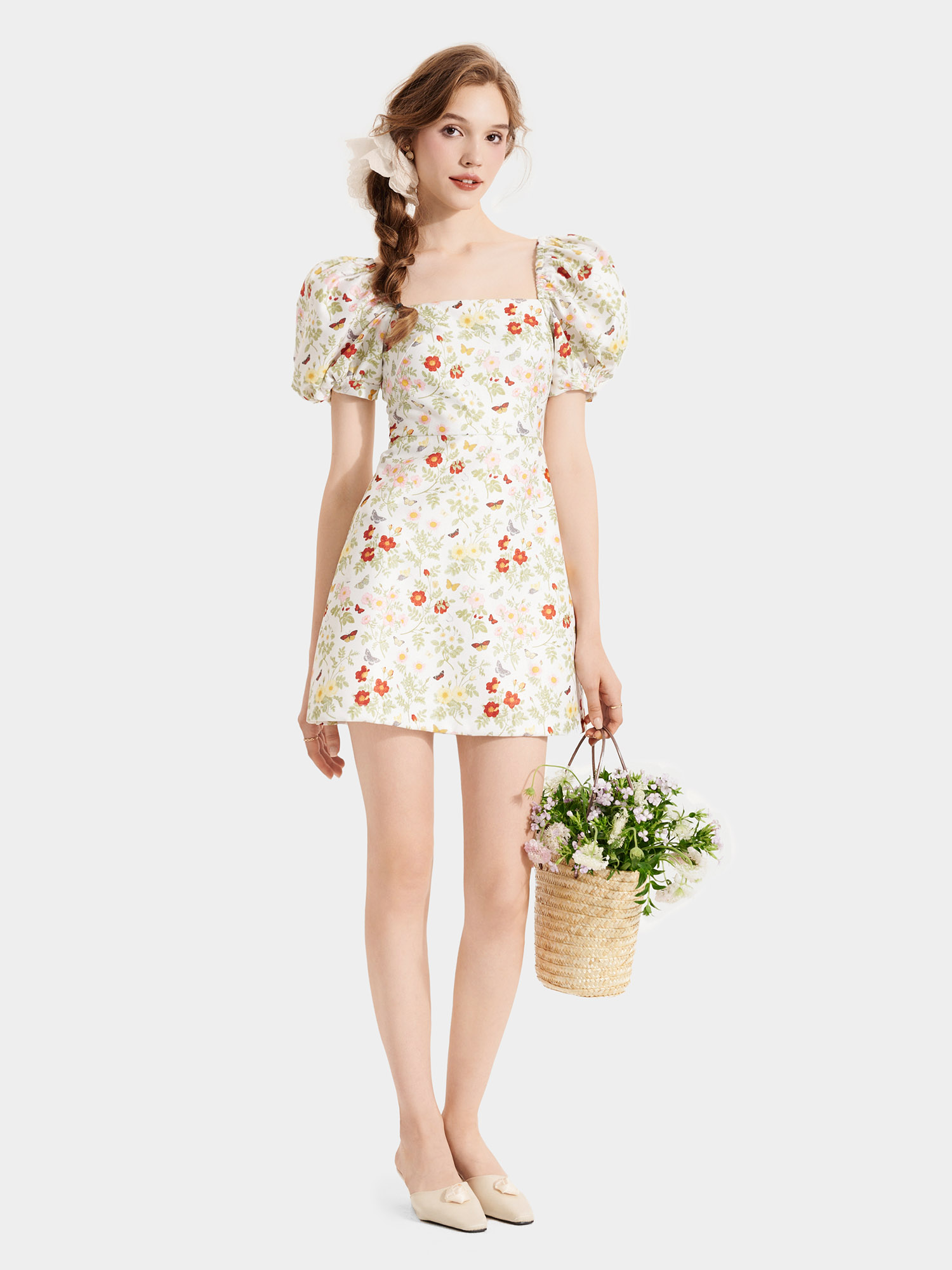 Đầm mini in hoa cổ vuông tay phồng nhún thun