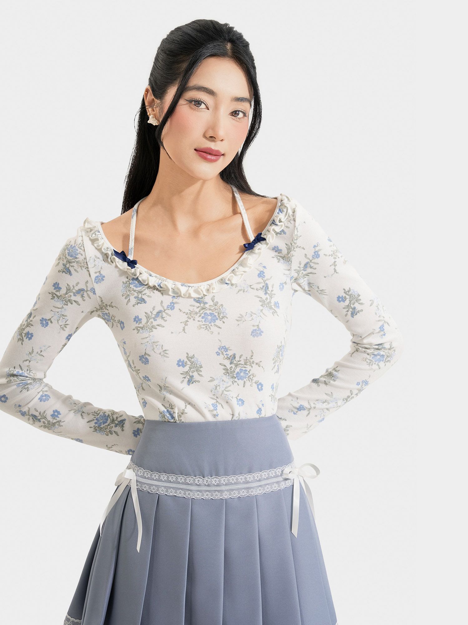  Áo thun tay dài họa tiết cổ thuyền phối bèo đính nơ 