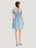  Đầm hoa mini bẹt vai smocking 
