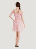  Đầm hoa mini bẹt vai smocking 