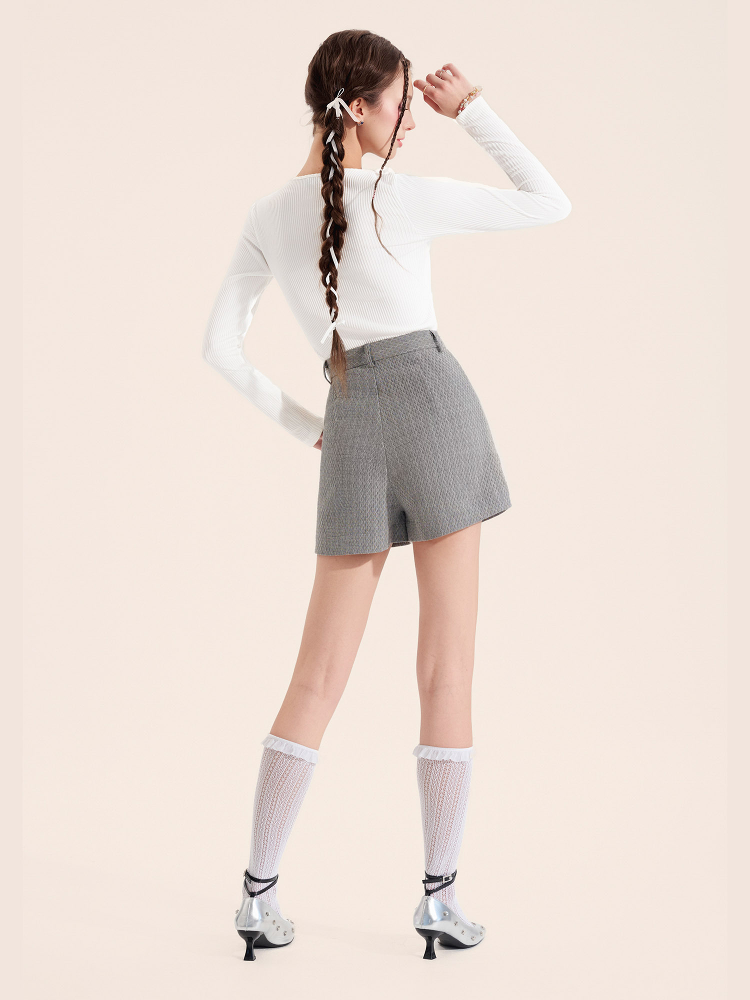 Quần short form cơ bản 2 túi xéo