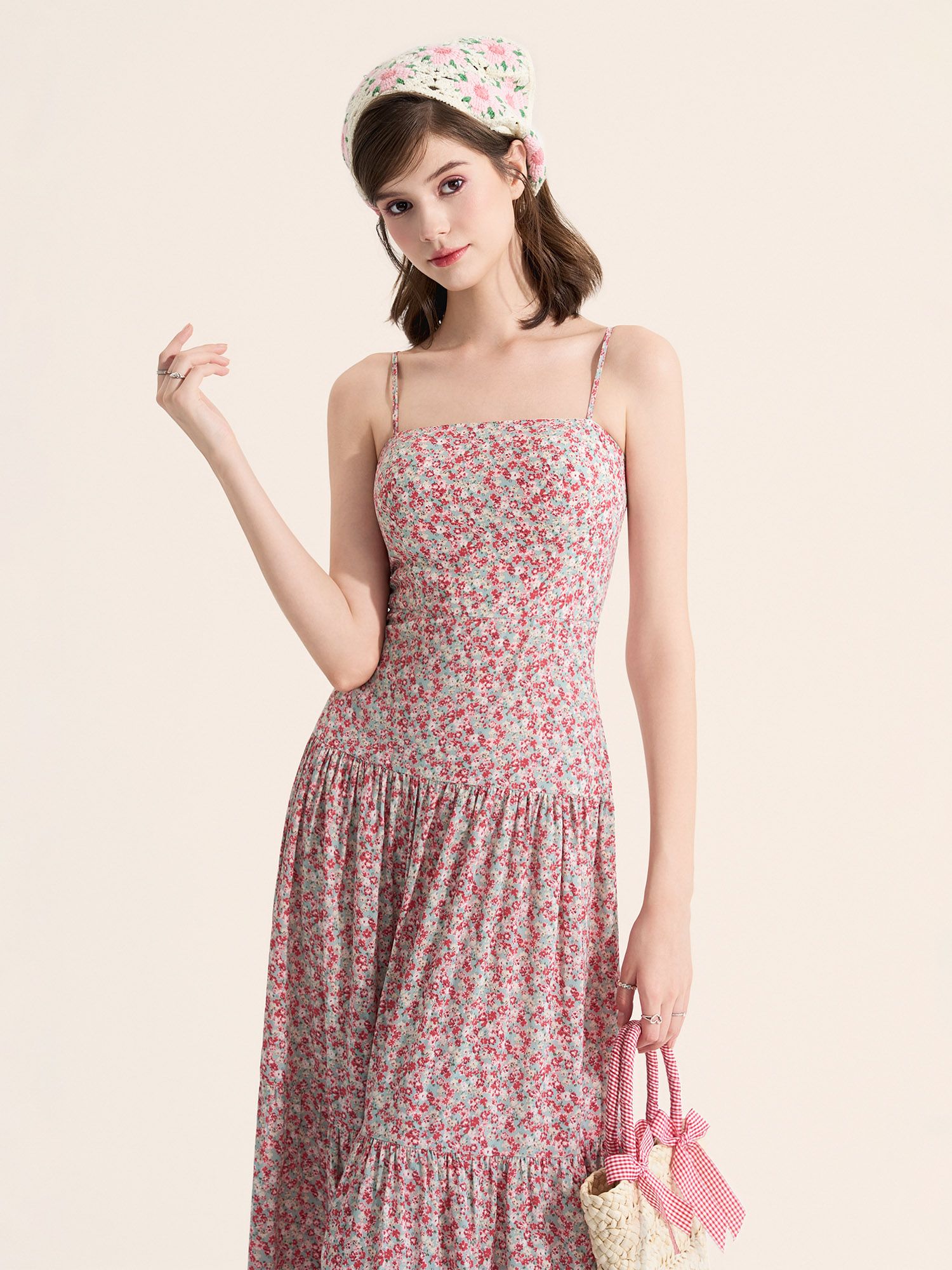  Đầm maxi 2 dây 3 tầng 