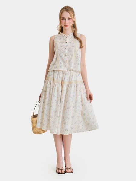  Áo tơ thêu sát nách cổ tròn phối ren đính nút gỗ 