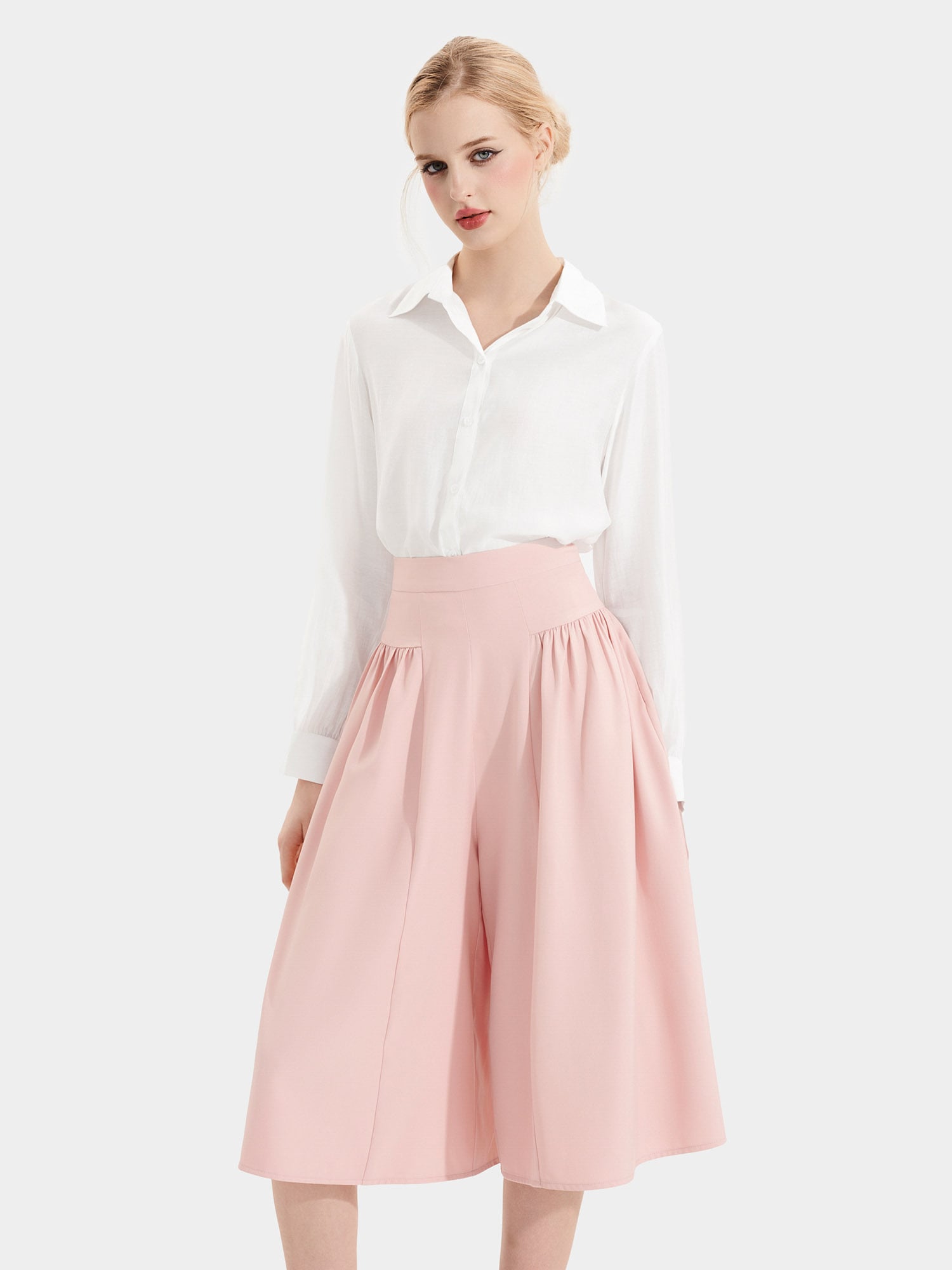 Quần culotte xếp li hông