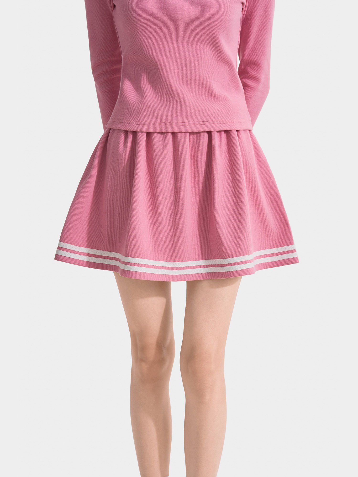  Váy thun mini form A phối viền 