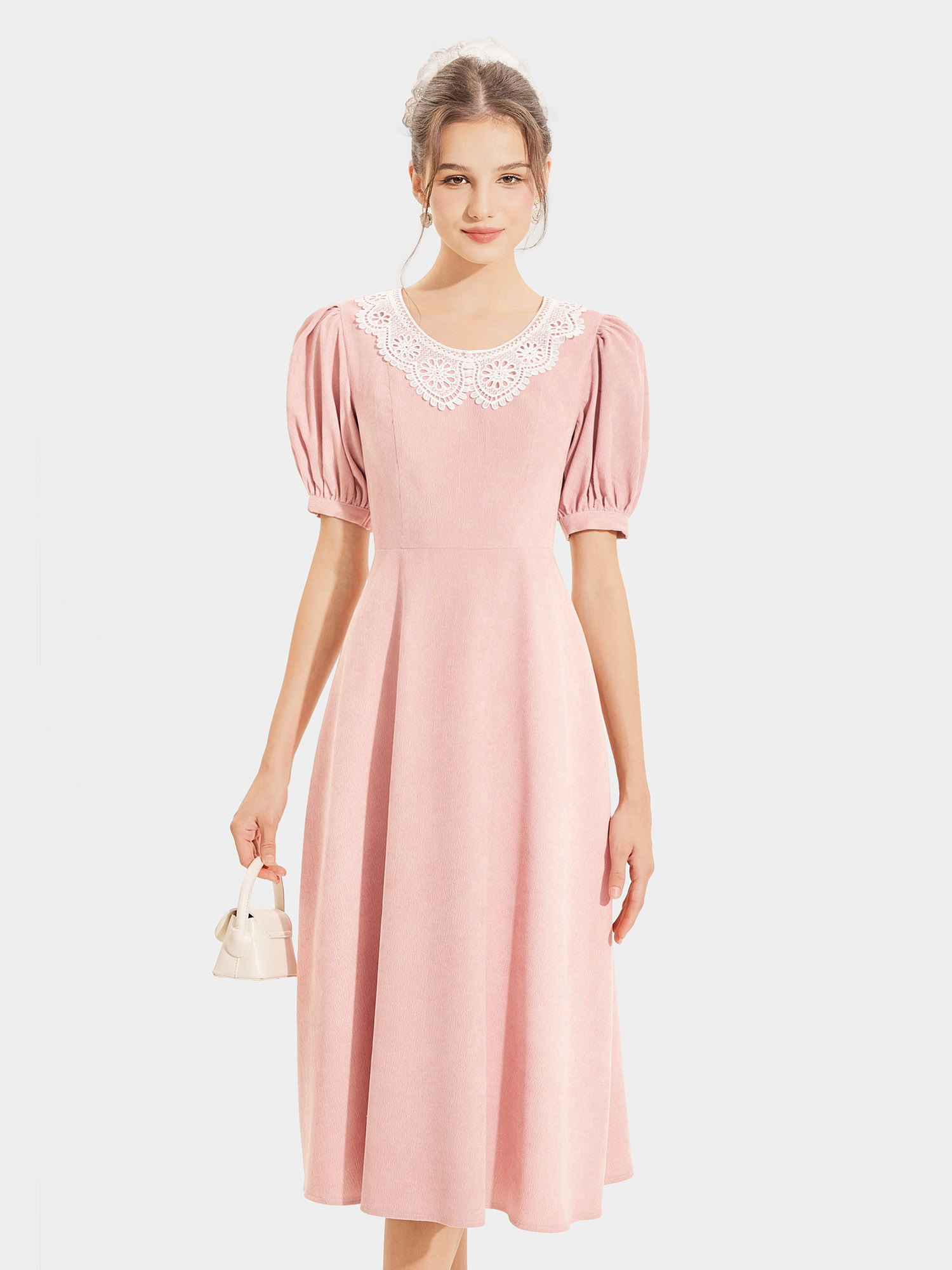 Đầm nhung midi tay phồng cổ tròn phối ren