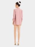  Áo blazer nhún xắn tay cách điệu 