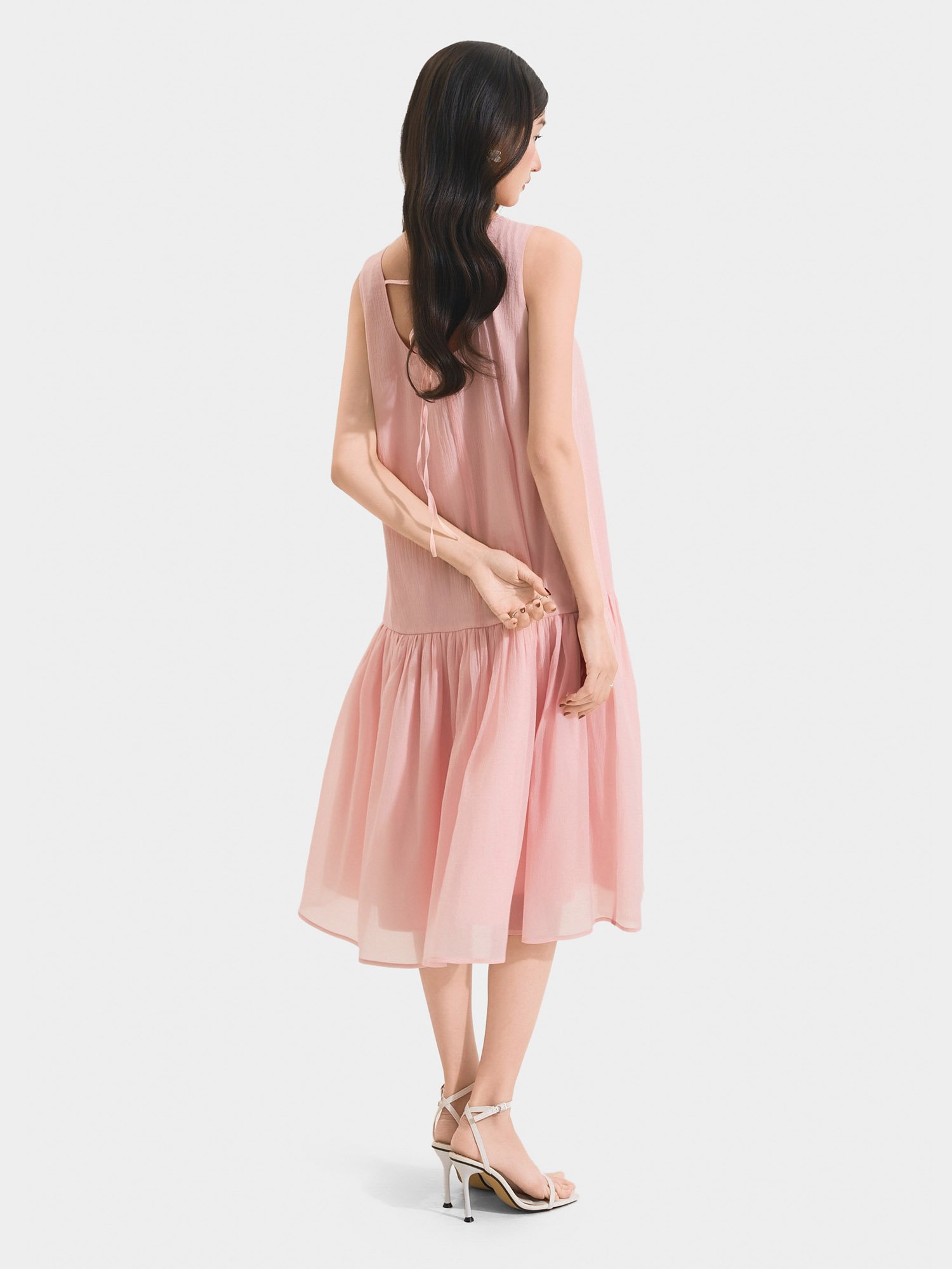 Đầm midi form suông sát nách thắt nơ lưng