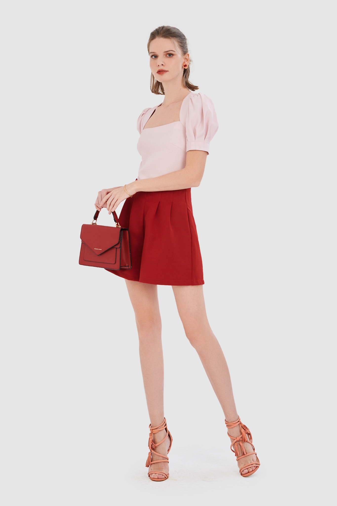 Áo crop nhấn tay lồng đèn