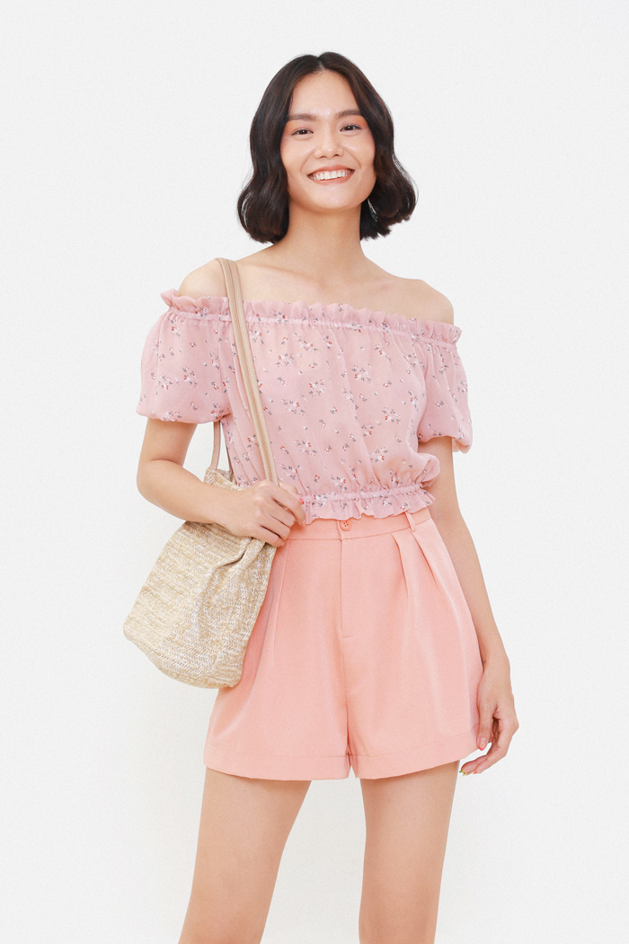 Áo croptop bẹt vai voan hoa