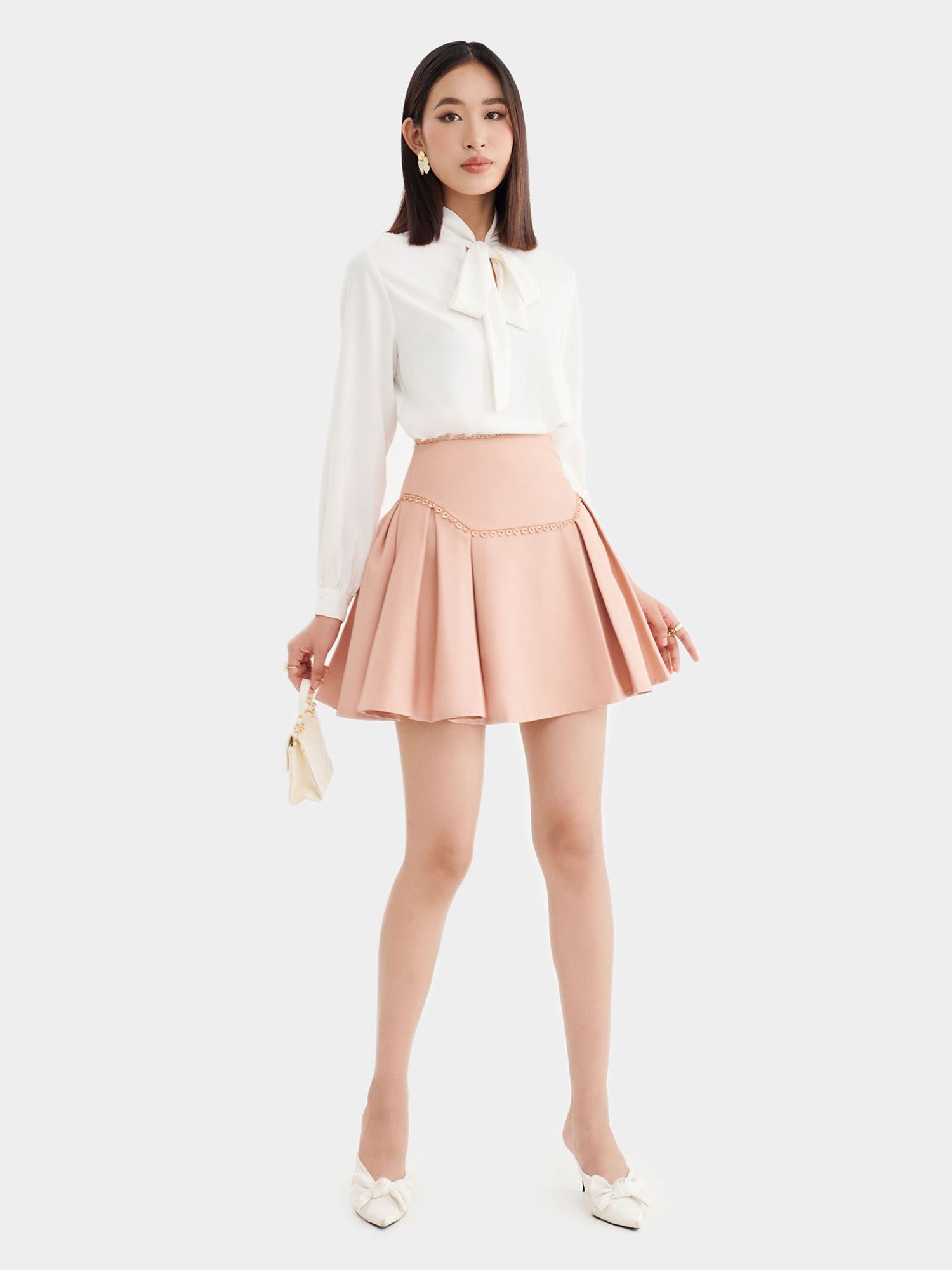 Váy mini rã hông phối viền – MARC