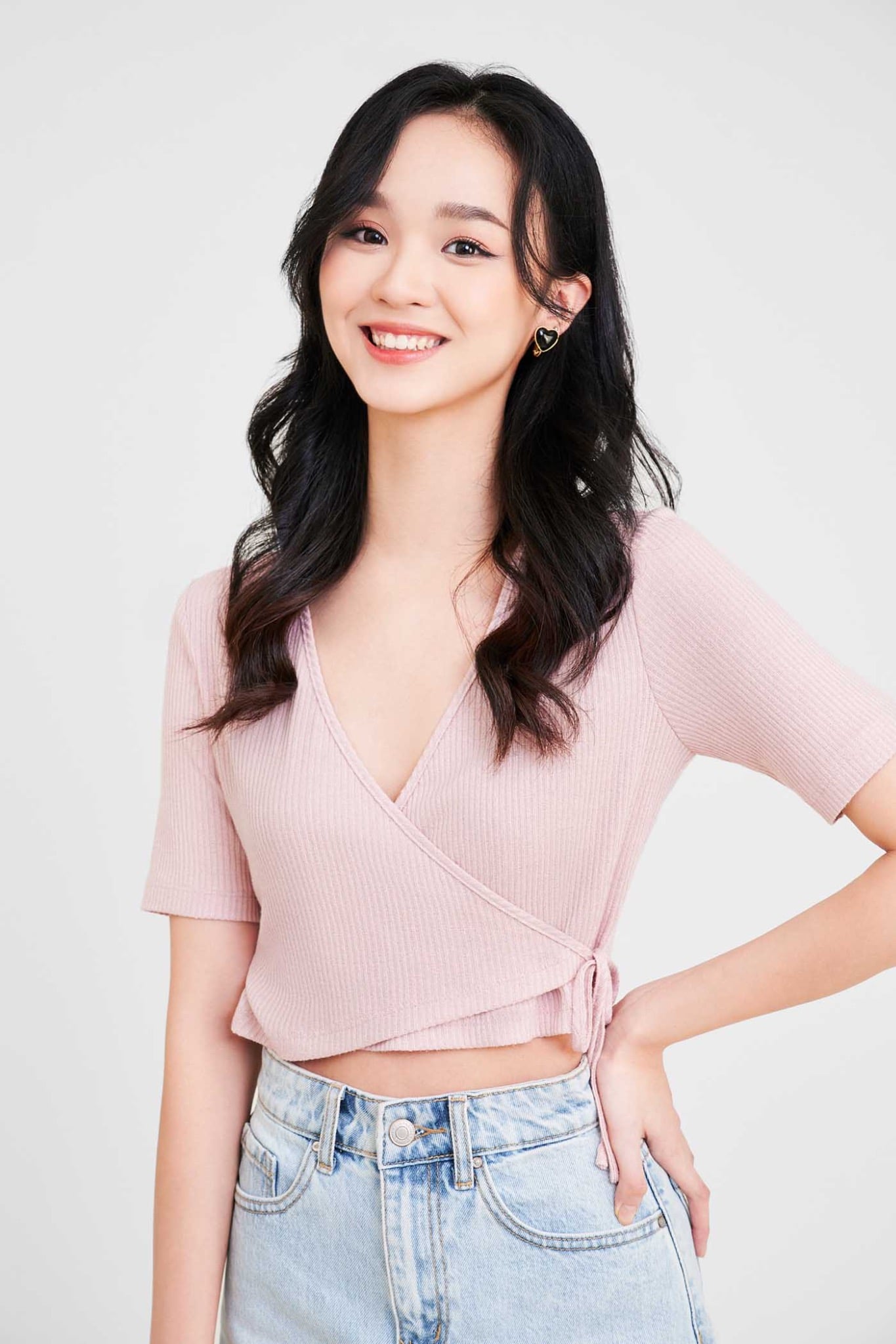 Áo thun crop wrap cột dây nơ