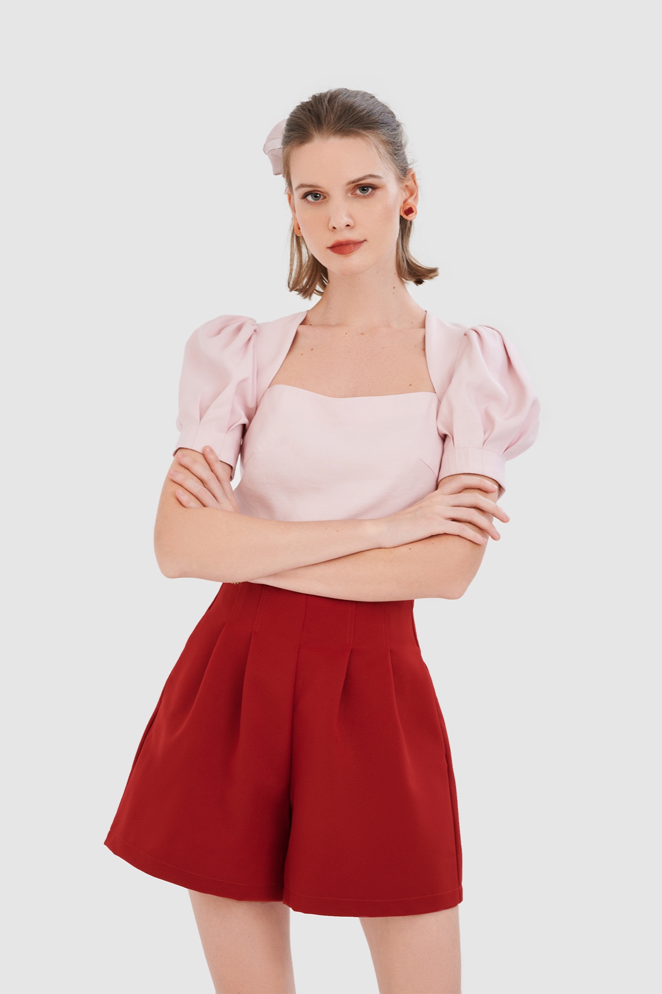 Áo crop nhấn tay lồng đèn