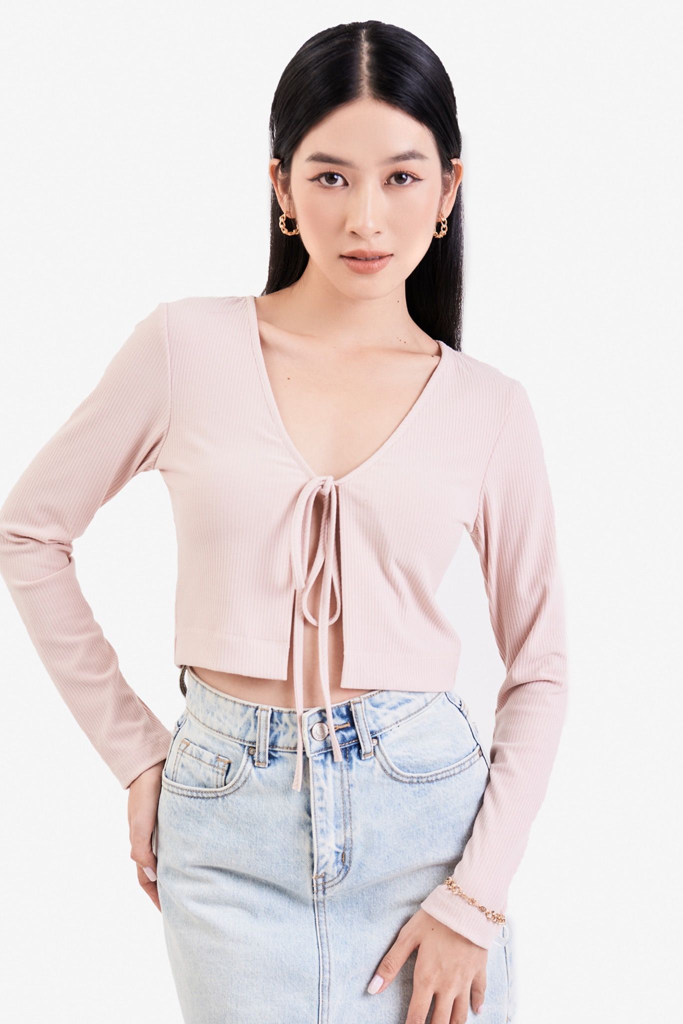  Áo cardigan dài tay thắt nơ cổ 