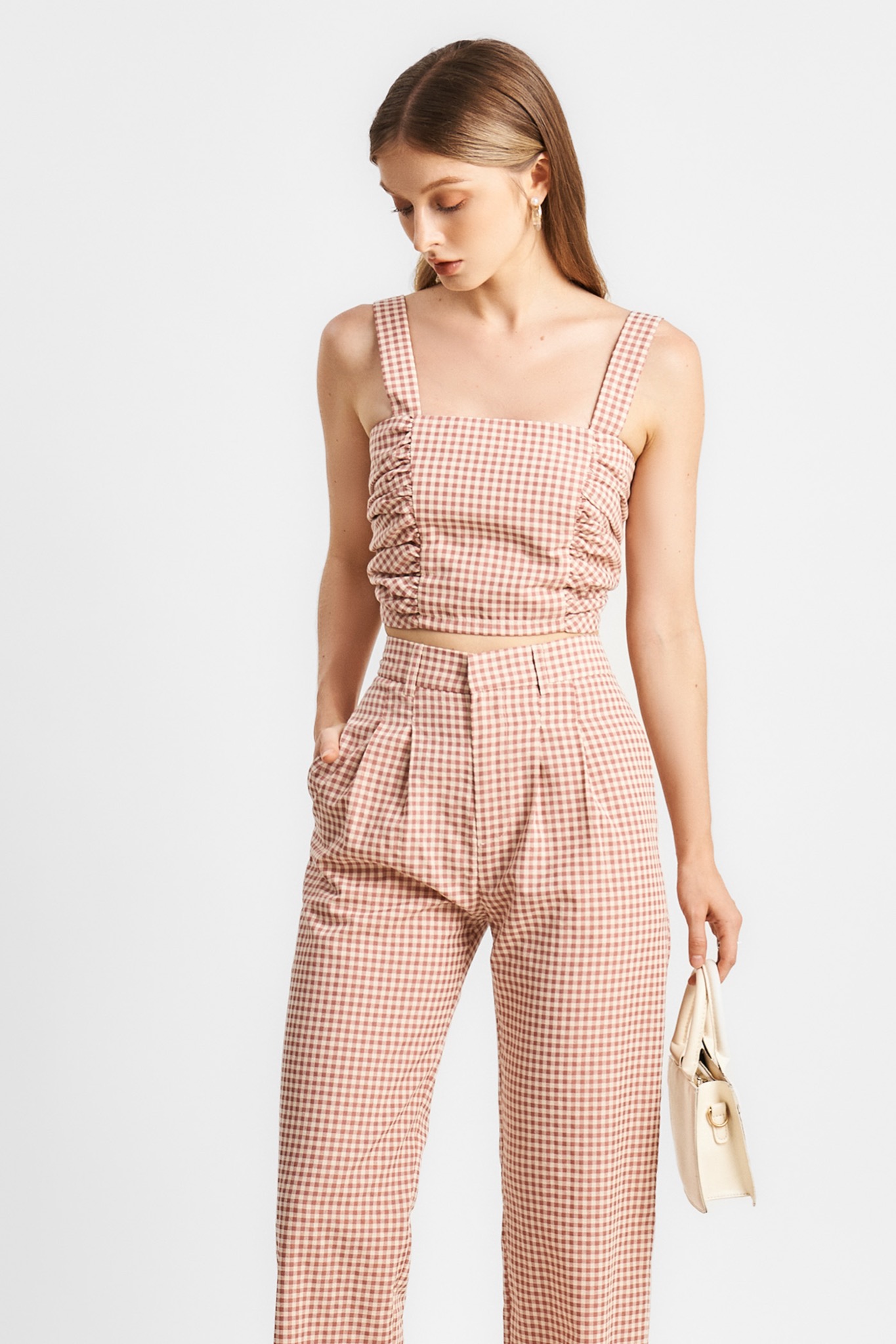 Áo crop top gingham nơ sau