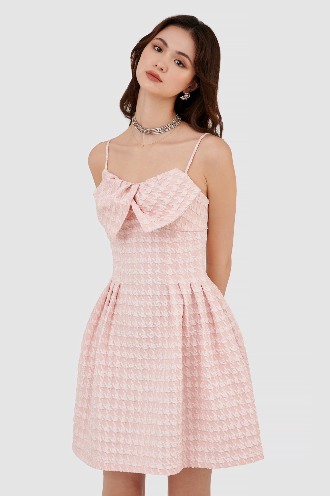 Đầm 2 dây nhấn ngực hoạ tiết houndstooth