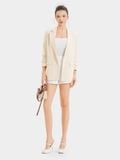  Áo blazer nhún xắn tay cách điệu 