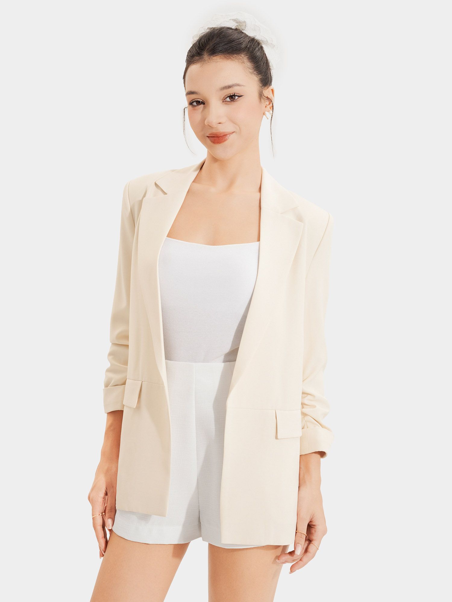 Áo blazer nhún xắn tay cách điệu 