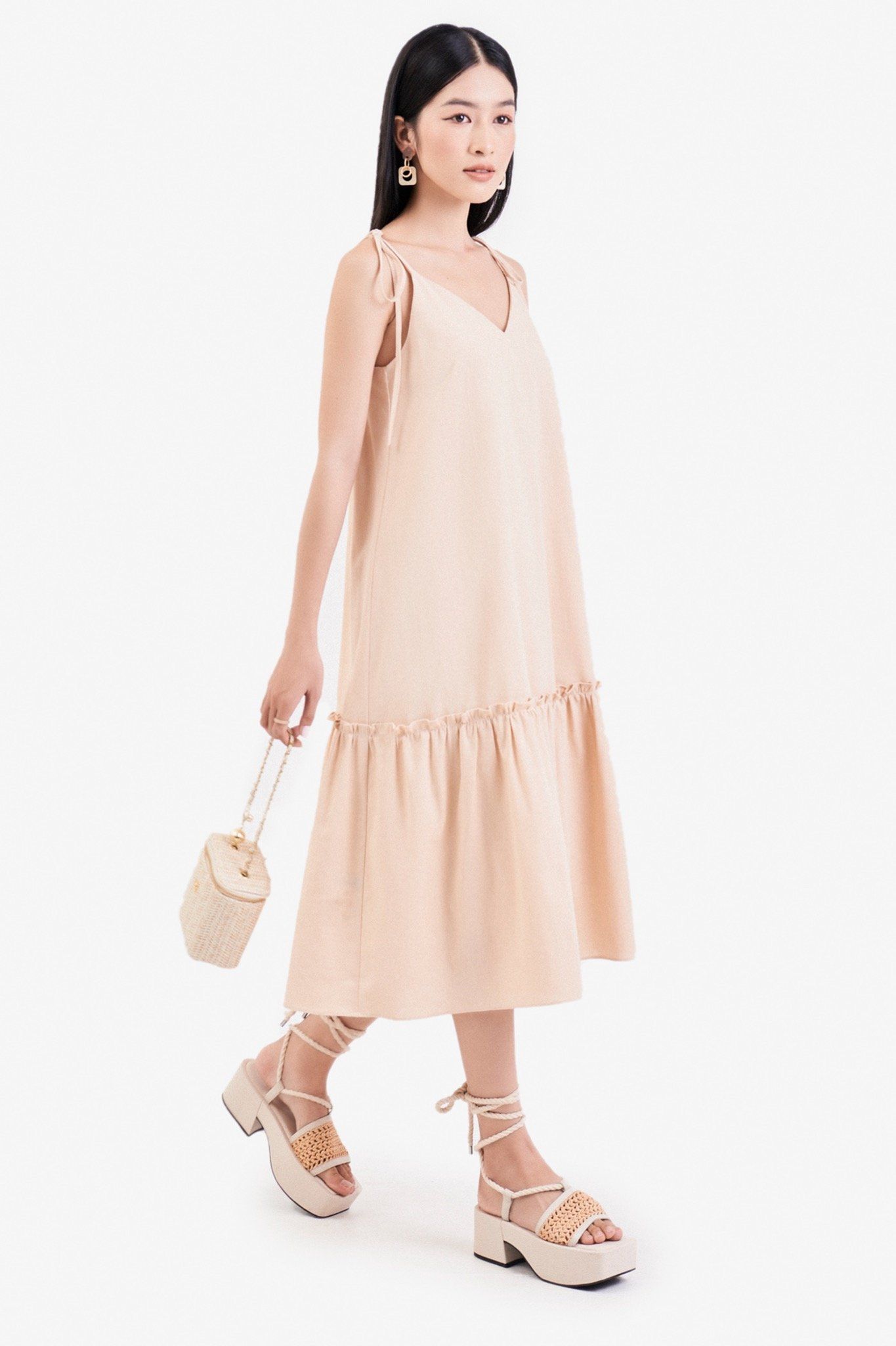  Đầm linen midi 2 dây xẻ V 