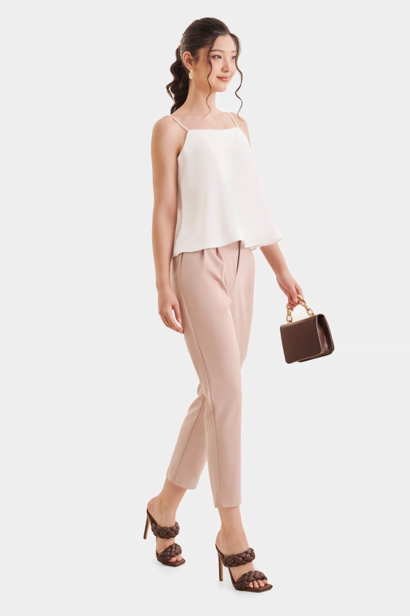  Quần form baggy xếp 4 ly 
