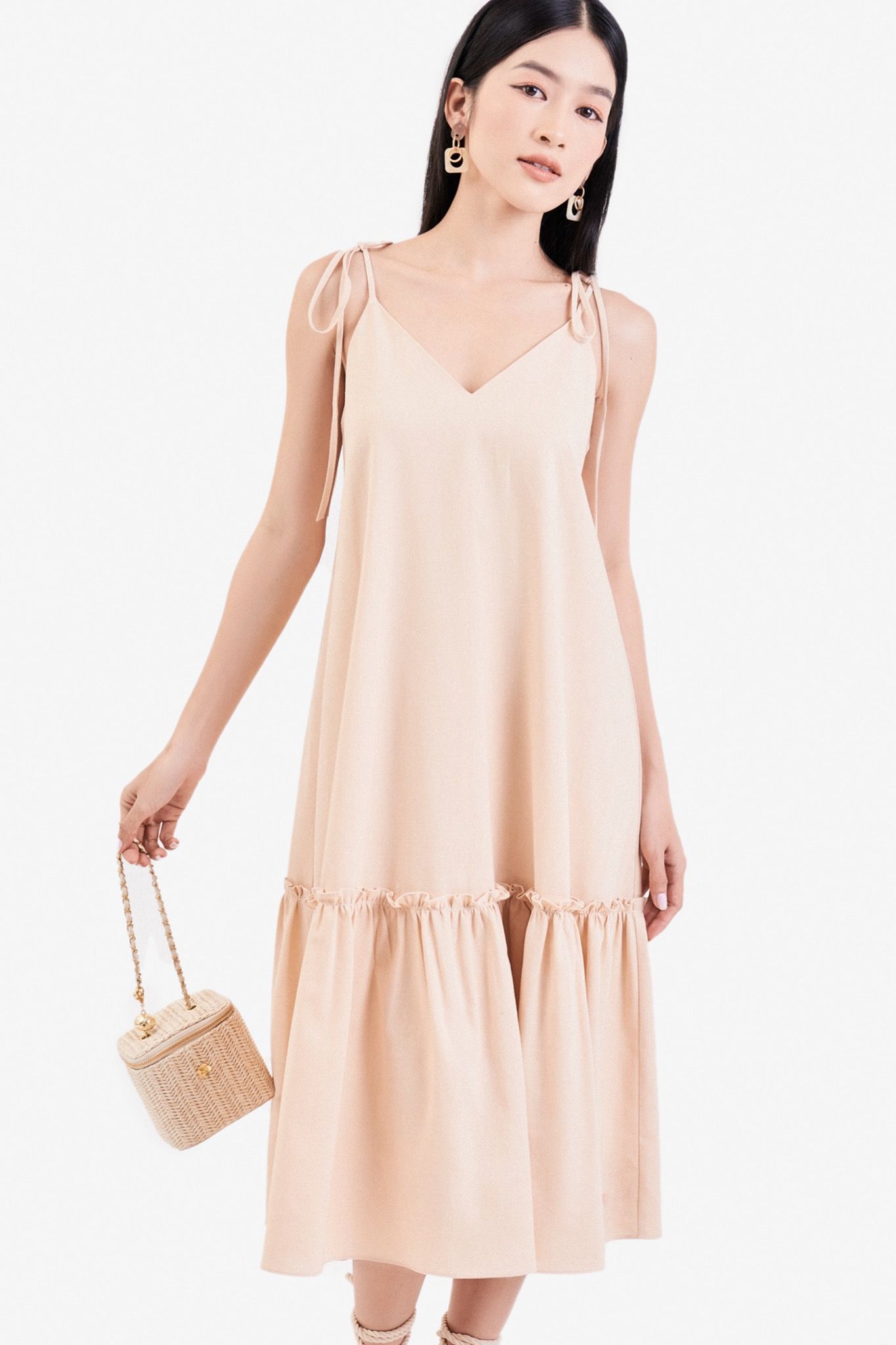  Đầm linen midi 2 dây xẻ V 