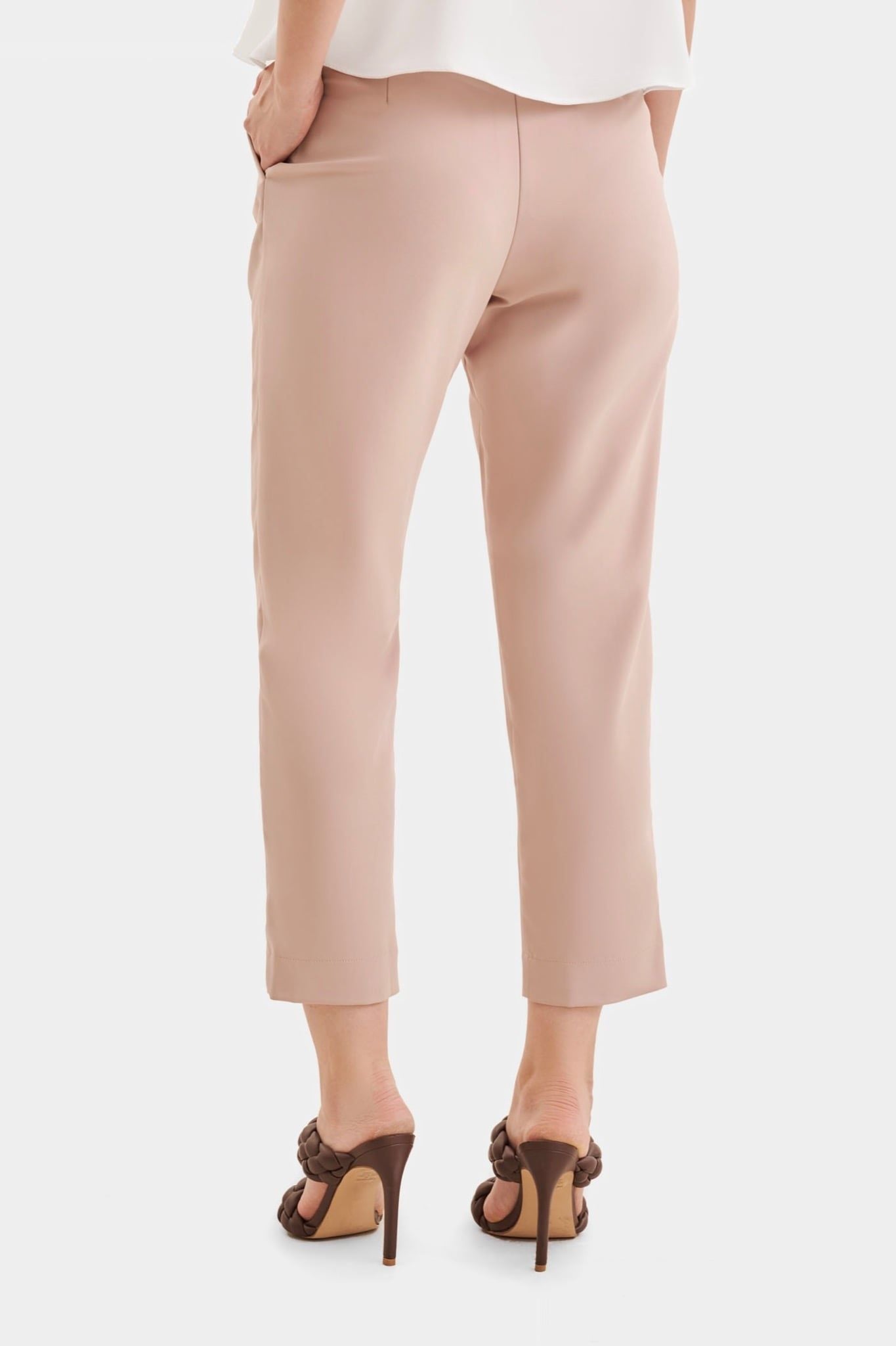  Quần form baggy xếp 4 ly 