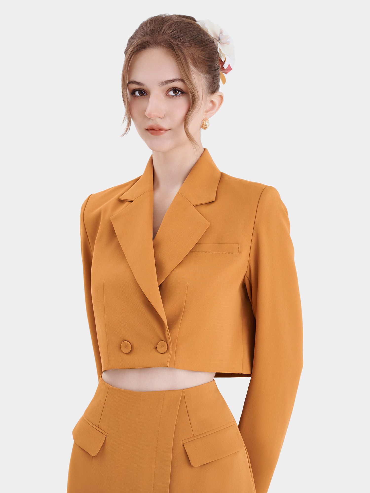  Áo blazer form ngắn tay dài phối túi giả 