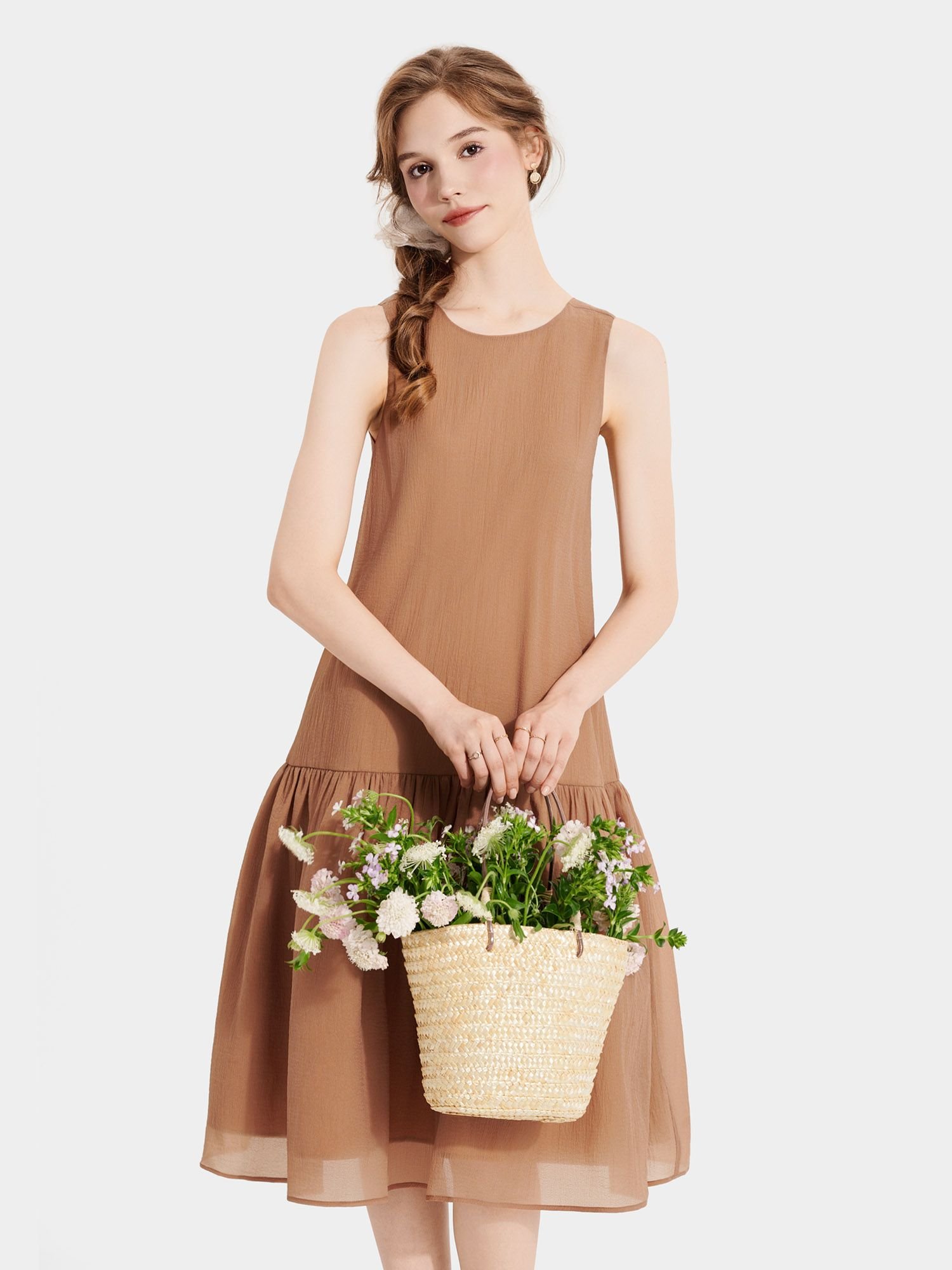  Đầm midi form suông sát nách thắt nơ lưng 
