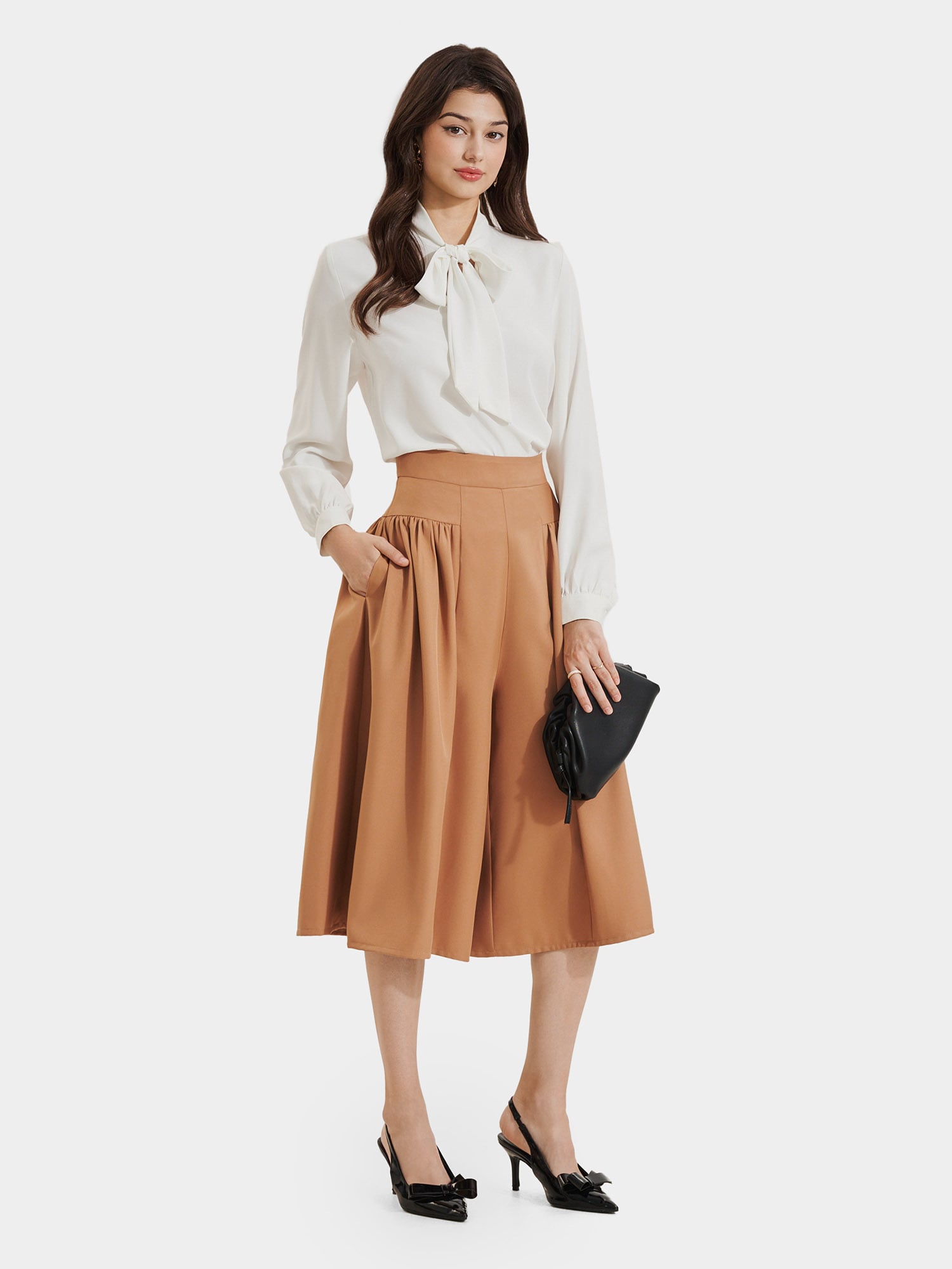 Quần culotte xếp li hông