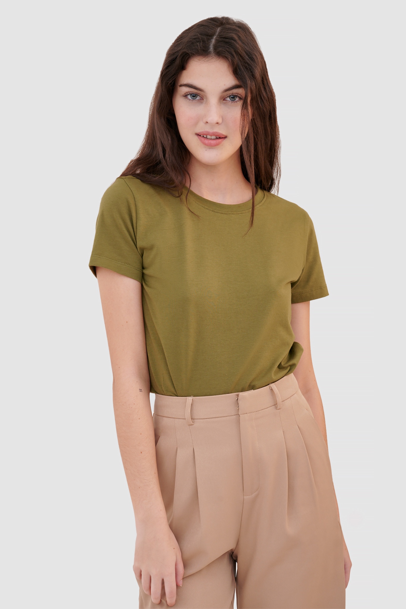 Quần short ngang gối nhấn ly