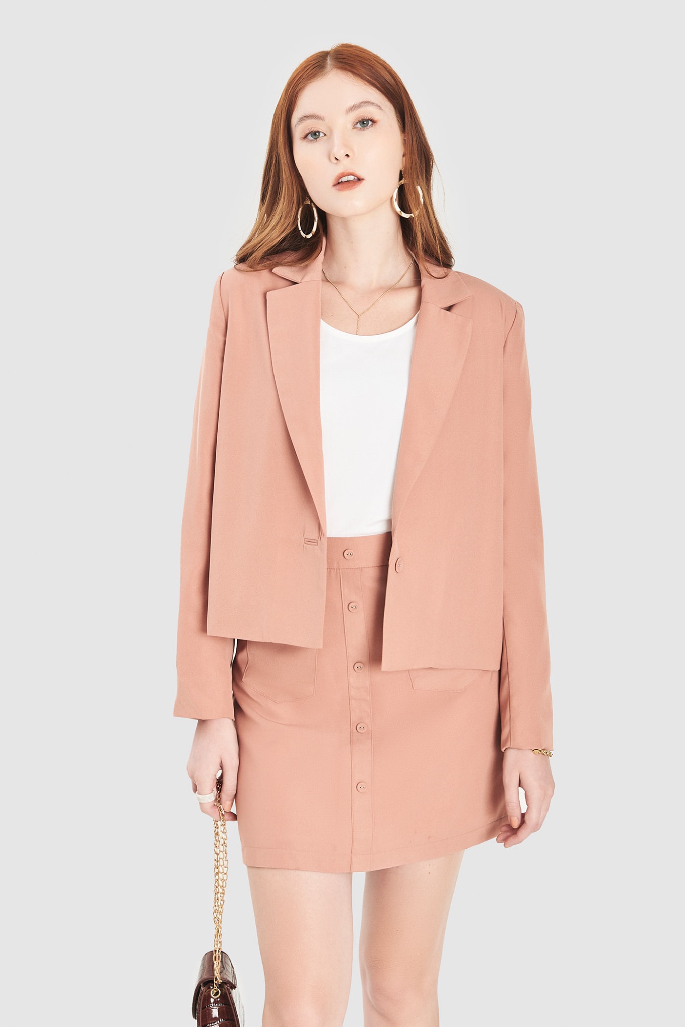 Áo blazer crop cài 1 nút